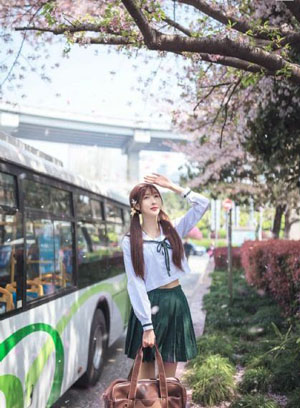 高压监狱电影未删减版